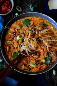 Soupe Thai Poulet Lait De Coco Et Curry Rouge Le Blog Cuisine De Samar Recette En 2020 Soupe Thai Poulet Cuisine Asiatique Recette Thailandaise