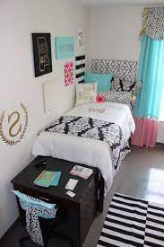 41 Simple And Creative Diy Dorm Room Decorating Ideas On A Budget Dorm Room Decor Cozy Dorm Room Cute Dorm Rooms