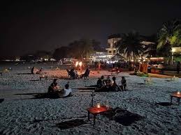 Syurga bagi pelancong luar negara. Pantai Cenang Waktu Malam Pakej Langkawi Bajet Facebook