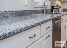 Get the kitchen of your dreams with rta kitchen cabinets! 33 Kitchens With Granite Ideas Kitchen Remodel Kitchen Countertops