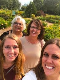 Kirsten Mcdowell's Instagram, Twitter & Facebook