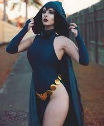 Raven cosplay - Cat Sefiro | Scrolller