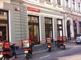 Treat yourself to the best pizza, sides and desserts from your nearest pizza hut. Pizza Hut Delivery Cluj