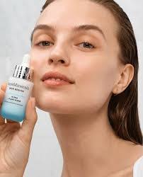 Rachel Fain's Instagram, Twitter & Facebook