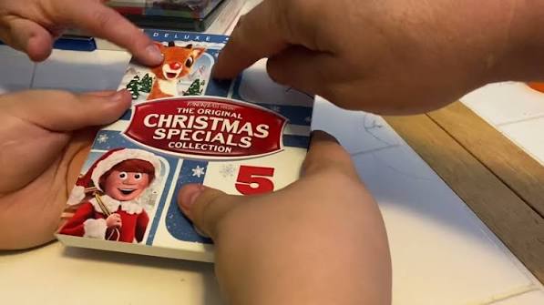 The Original Christmas Specials Collection: Deluxe Edition Blu-ray Unboxing
