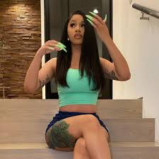 Cardi b at the fashion nova x cardi b collaboration launch event at boulevard3 nightclub, 6523 sunset boulevard in los angeles, ca on november 14, 2018. Cardi B Shared Her Natural Hair Diy Recipe Glamour Uk