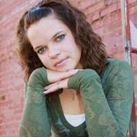 Amber Yaeger's Instagram, Twitter & Facebook