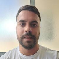 20+ perfiles de «Oliver Vega»