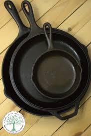 3 Cast Irons Eco Friendly Eco Friendly Bowls Eco Friendly Products Eco Friendly Gifts Eco Friendly Seasoning Cast Iron Cast Iron Care Cast Iron Cleaning