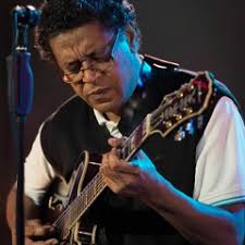 Stream Malcolm Newton music