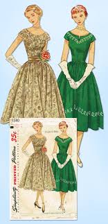 1950s Vintage Simplicity Sewing Pattern 3580 Easy Misses Cocktail Dress Size 29b Vintage Fashion Vintage Dress Patterns Vintage Outfits