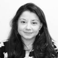 Ana Colunga's Instagram, Twitter & Facebook