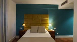 ¿qué servicios hay disponibles en hotel don gonzalo? Hotel Don Gonzalo Montilla Spain Photos Room Rates Promotions