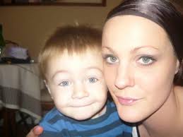 Laura MASON, 41 ans (LE HAVRE, CHAMPAGNE MOUTON, POITIERS)