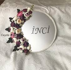 Evde Nisan Bahcede Nisan Canli Cicek Susleme Samdan Susleme Nisan Masasi Susleme Nisan Tepsisi Hazirlama Nisan Kokteyl Mas Nisan Inciler Kendin Yap Dugun