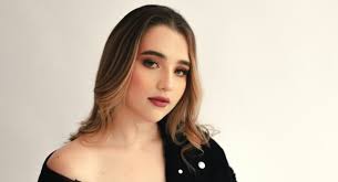 Sara Schell archivos