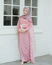 Dengan baju kondangan yang satu ini akan membuatmu tampak elegan, loh. 24 Hijab Kondangan Style Ideas Hijab Dress Muslimah Dress Kebaya Hijab