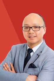 William Hau's Instagram, Twitter & Facebook