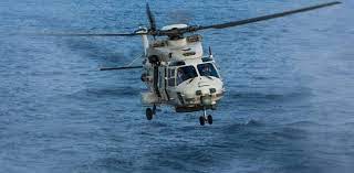Helikopter yang ia tumpangi jatuh sekitar 40 mil barat laut los angeles, as. Helikopter Militer Belanda Jatuh Di Laut Karibia Dua Tentara Tewas