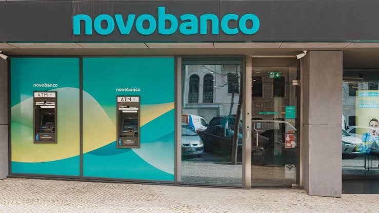 Novobanco’da Kredi İvmesi Güçlü Ama Vergiler ve Satış Maliyetleri Kârı Tırpanladı