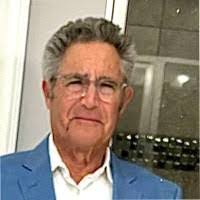 Dennis Pippin's Instagram, Twitter & Facebook