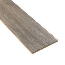 Mohawk® perfectseal solutions 10 station oak mix laminate flooring : Mohawk Perfectseal Solutions 10 6 1 8 X 47 1 4 Laminate Flooring 20 15 Sq Ft Ctn At Menards