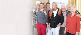 Dicke frauen, ältere frauen, ungeschminkte frauen. Lesben Und Alter E V Selbstbestimmung Und Teilhabe Im Alter