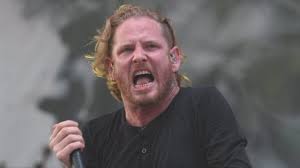 Lytt til slipknot av slipknot på deezer. Corey Taylor Genickbruch Slipknot Sanger Bricht Auf Buhne Zusammen News De