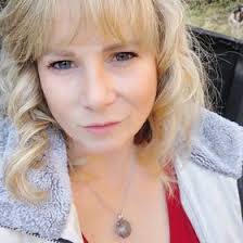 Erin Bearden's Instagram, Twitter & Facebook