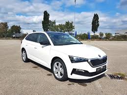 Škoda allie esthétisme et confort de conduite. Skoda Scala Monte Carlo 1 0 Tsi Dsg Klimaa Led Panor Bolero Pdc Shz 5jg Eu Neuwagen Reimporte Autohaus Kleinfeld Eu Fahrzeuge Fahrzeughandel