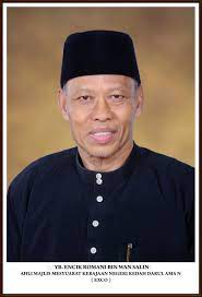 Menteri pelancongan, kebudayaan dan alam sekitar. Ahli Mesyuarat Kerajaan