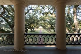 Oak alley plantation is a historic plantation located on the west bank of the mississippi river, in the community of vacherie, st. New Orleans Day Trip 2 Oak Alley Plantation Tracie Travels