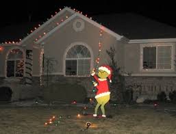 15 Fun Christmas Decorations My Life And Kids Grinch Christmas Decorations Christmas Lawn Decorations Grinch Christmas Lights