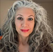 Silvia Vasconsellos-Riva