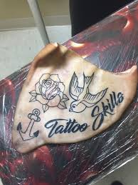 In modern days, commonly used skin includes silicone skin and pig skin, each of which has its own pros and cons. Tattooing Pig Ears Sweet Surrender Art