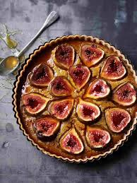 Tarte Aux Figues Fraiches En 6 Idees Faciles Pour Clore Un Repas Copieux Tarte Aux Figues Fraiches Recette Avec Figues Recette Tarte Aux Figues