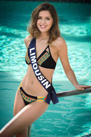 A seulement 18 ans, elle participera donc au concours miss france 2018. Miss France 2018 Photos Officielles Des 30 Candidates En Maillot De Bain Album On Imgur