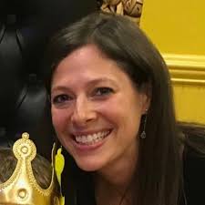 Erica Lakind (@edrlakind)