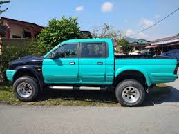 Dari awal tempahan hinggalah penghantaran kereta ke muka pintu rumah anda kan senang.anda akan berpuas hati atas layanan kami. Kereta 4x4 Untuk Dijual