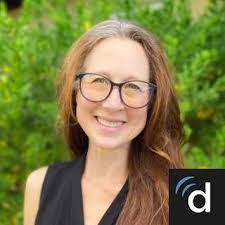 Sharon Tapper's Instagram, Twitter & Facebook