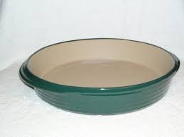 The Pampered Chef Deep Dish Baker Hunter Green Read More Reviews Of The Product By Visiting The Affiliate Link A Bakers Kitchen Pampered Chef Cookware Set