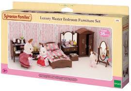 Master bedroom design ideas, tips & photos for decorating and styling a beautiful master it's actually one of the hotter kitchen cabinet trends at the moment and a long time staple of luxury use furniture to create a comfortable and inviting bedroom environment. Sylvanian Families 4701 Luxury Master Bedroom Furniture Set By Sylvanian Families Shop Online For Toys In Germany