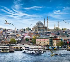 In der tat wirkt die stadt, die 2010 kulturhauptstadt war, ein wenig so, als hätte sie viele jahre lang. Istanbul Sehenswurdigkeiten Tipps Fur Die Metropole