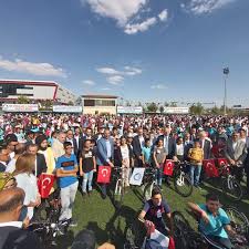 Şahinbey belediyesi bisiklet dağıtımı şartları. 1453 Basarili Ogrenciye Bisiklet Hediye Ettik