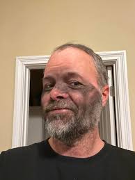 There is no time for being ill when you have to finish painting 😀