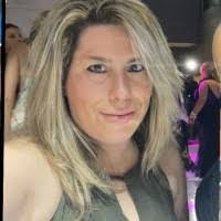 Sarah Panza's Instagram, Twitter & Facebook