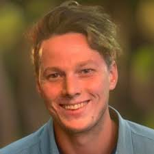 ELC is delighted to announce that Simon Dooley has joined ELC Brighton as  Centre Manager. Simon has nearly 25 years' experience in ELT in both the  public and private sectors and has