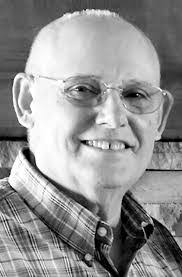 Robert Heyen's Instagram, Twitter & Facebook