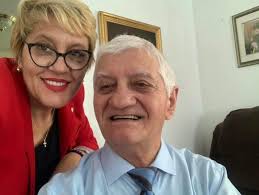 Estela Ruka, mes artistes dhe mjekësisë dhe libri i saj “Poezi në Laminor” 