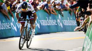 Žilina'da doğan peter sagan, üç erkek ve bir kız kardeş arasındaki en küçük çocuktur. Peter Sagan Gewinnt Punktewertung Bei Tour De Suisse Clanky Radio Rsi Deutsch